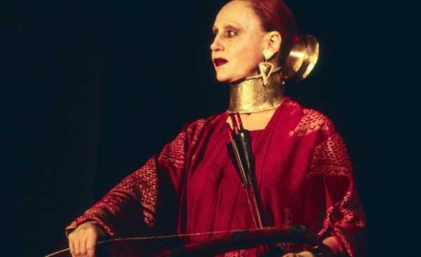 Gisela Stein 1996 in „Ithaka“ von Botho Strauss an den Münchner Kammerspielen Dt. Theatermuseum / Oda Sternberg