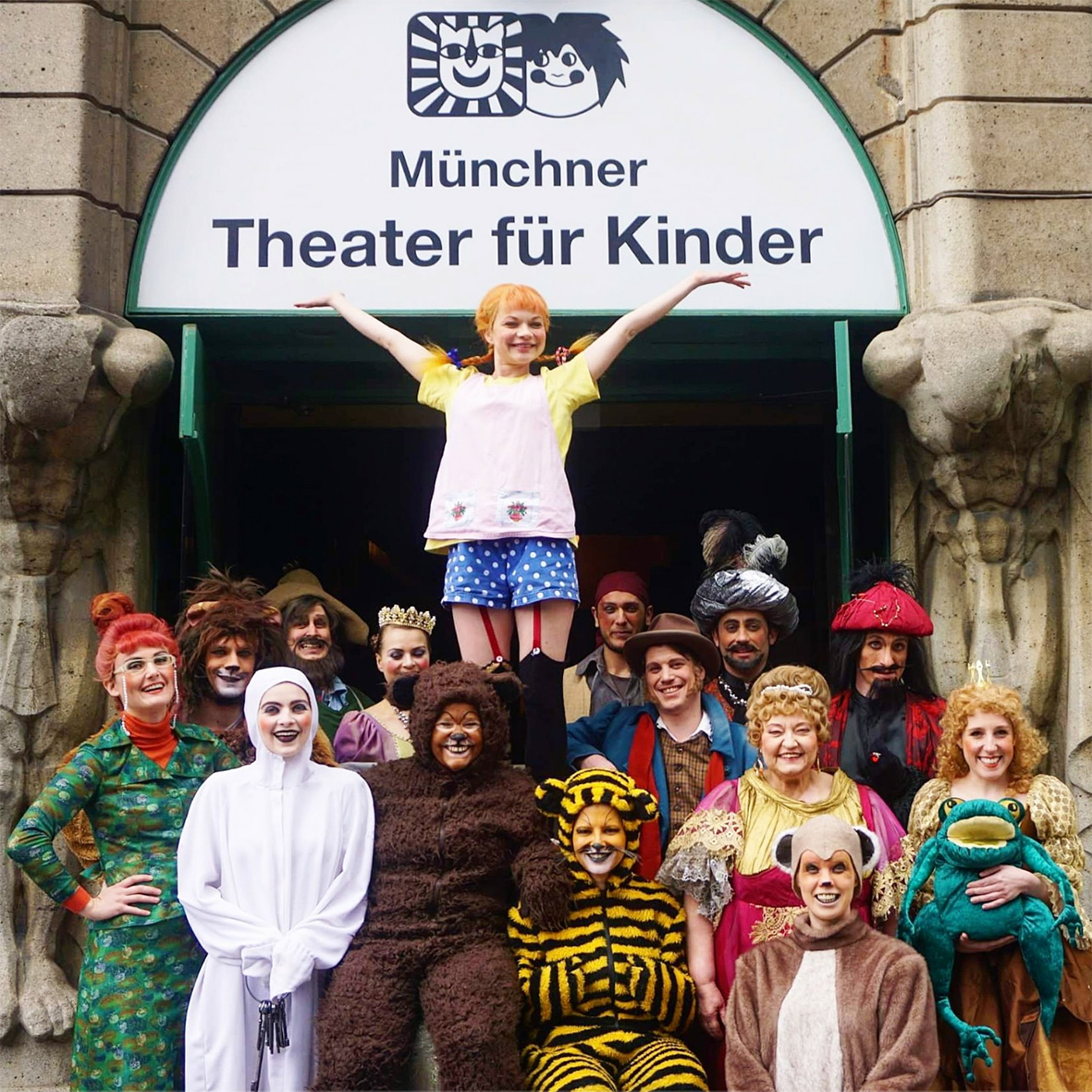 Ensemble des Münchner Theater für Kinder (c) MTFK